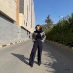 شلوار پارچه ای ویکتوریا مدل وایدلگ کمرفشن رنگ سورمه ای